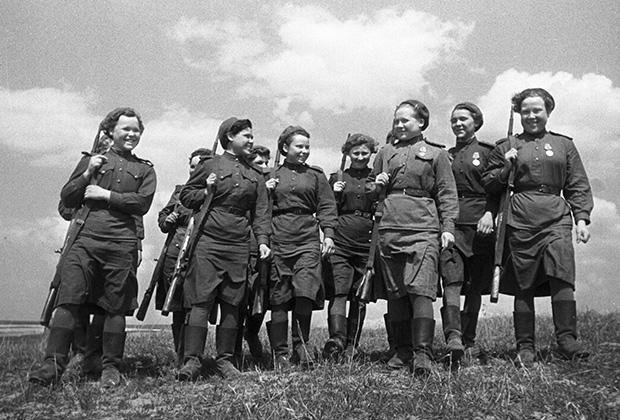 مشاركة النساء فى الجيوش عبر التاريخ