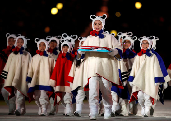   ختام مبهر للأولمبياد الشتوية بكوريا الجنوبية (12)