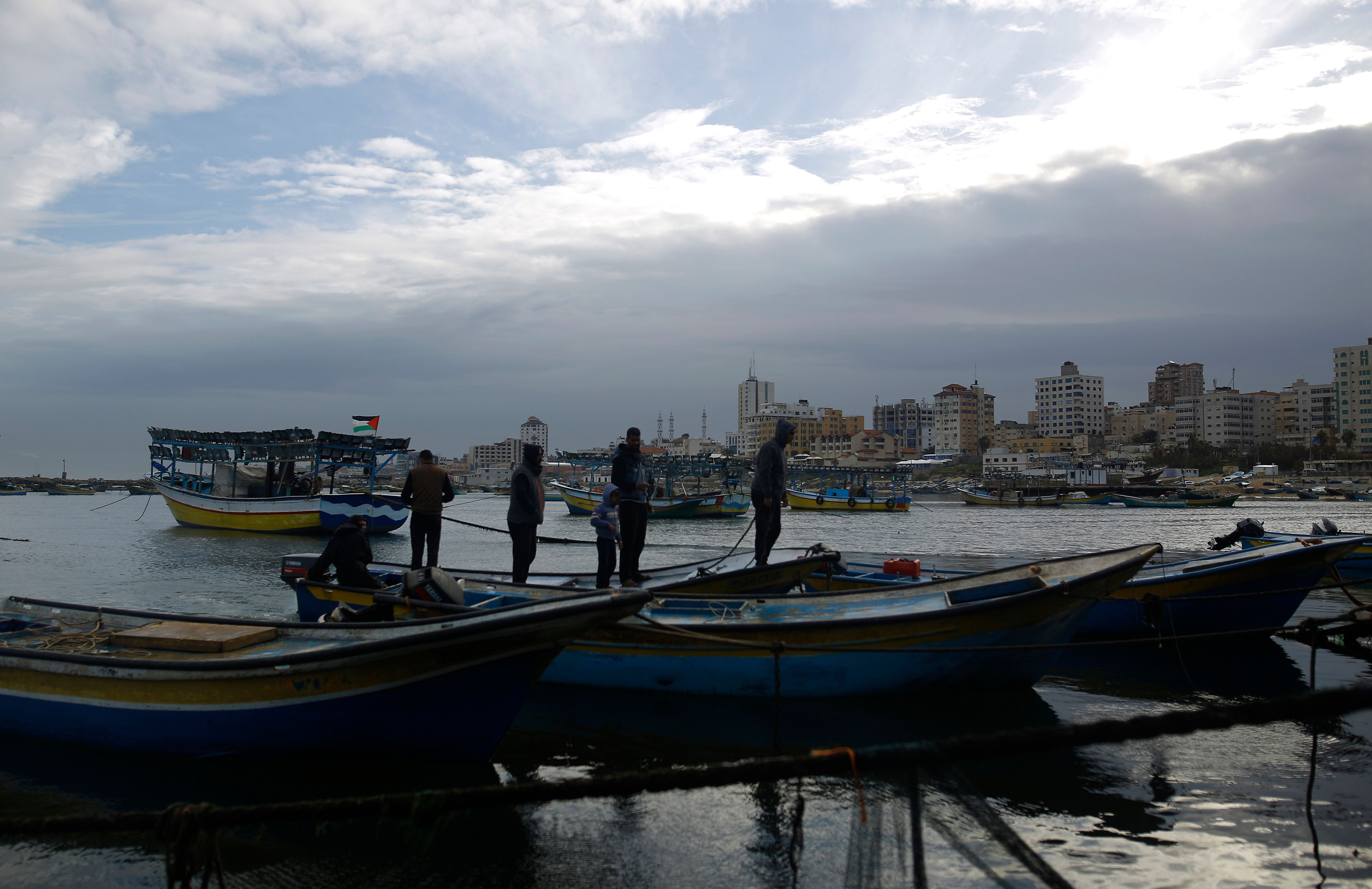 قوارب الصيادين الفلسطينيين لم تخرج للصيد