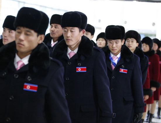 الوفد الرياضى الكورى الشمالى يغادر كوريا الجنوبية