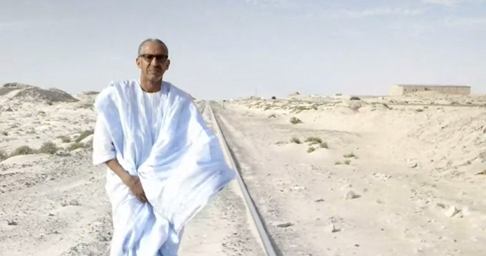 عبد الرحمن سيساكو في فيلم  عبر الحدود