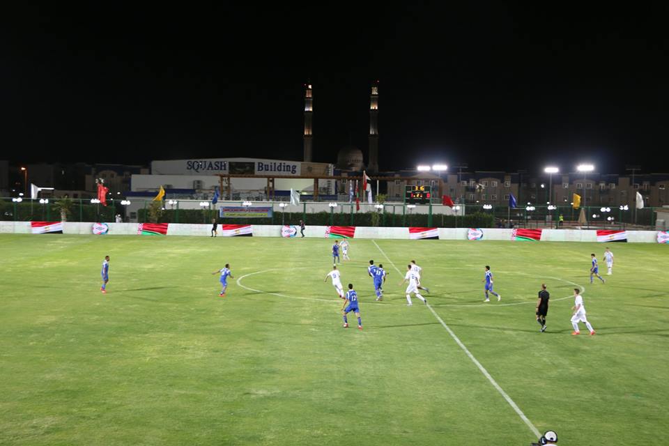 محافظ جنوب سيناء مع فريق كره القدم (3)