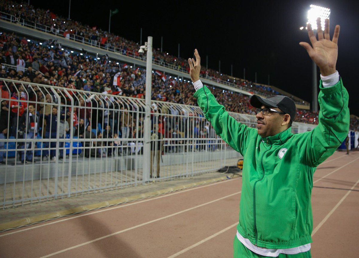 فؤاد انور يوجه التحية لجماهير الاهلى فؤاد انور يوجه التحية لجماهير الاهلى