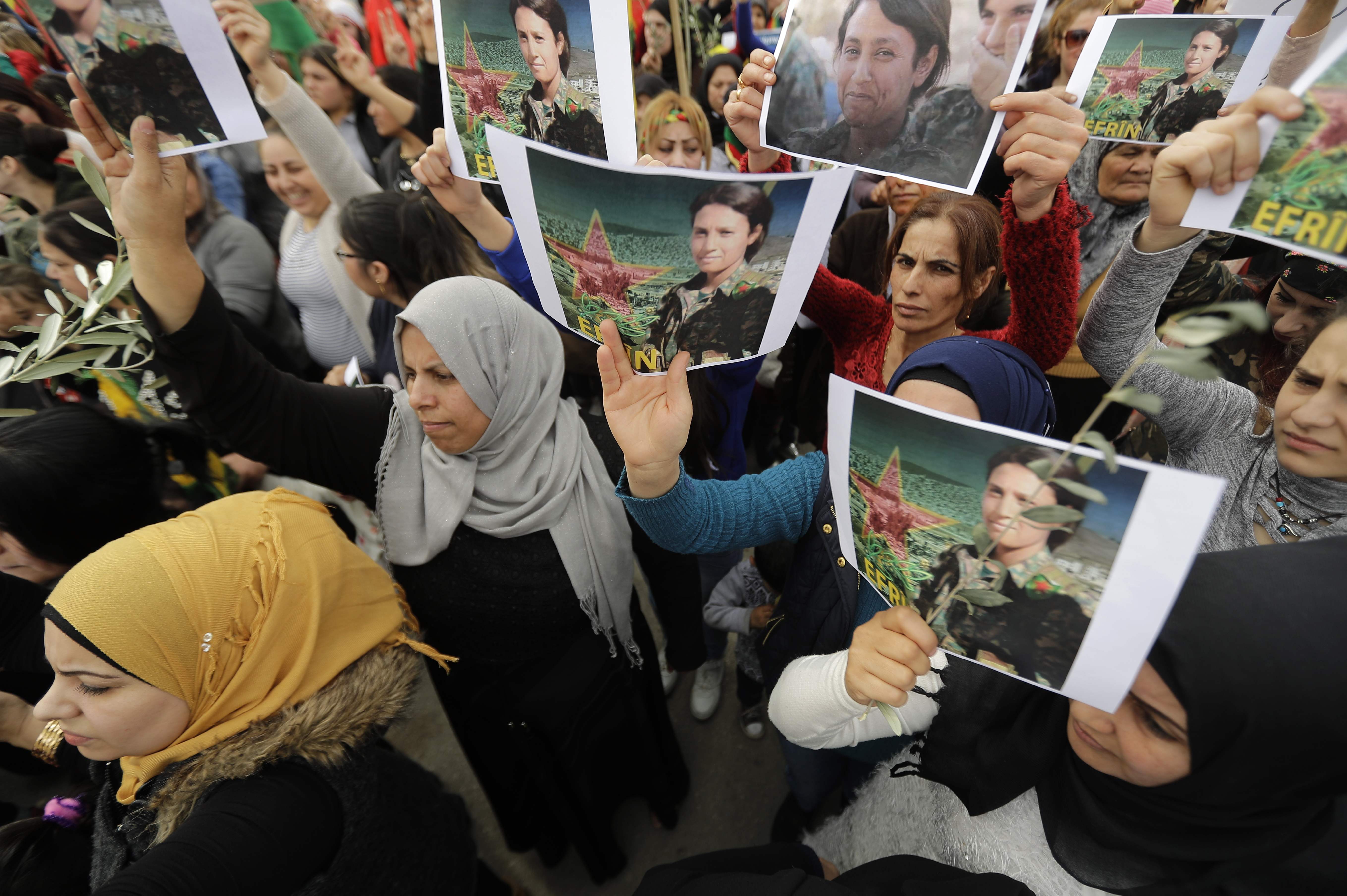جانب من الاحتجاجات فى لبنان ضد الهجمات التركية
