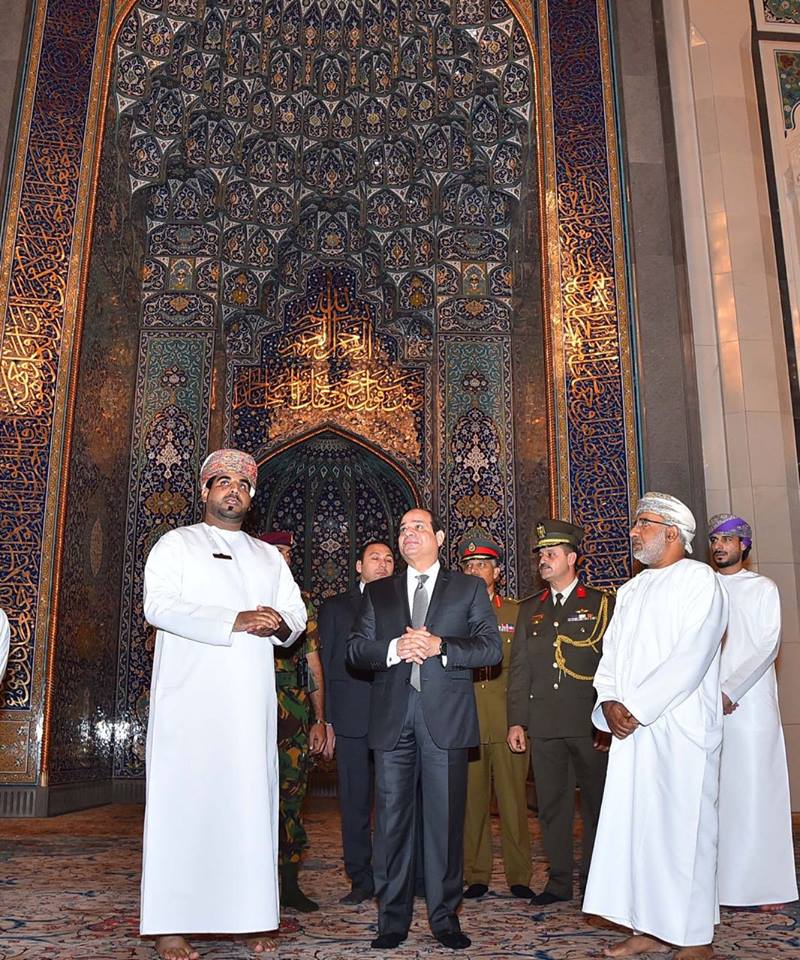 الرئيس السيسي فى جولاته اليوم بمعالم عمان
