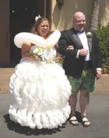 فستان زفاف غير مألوف