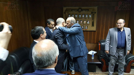 قيادات برلمانية وتنفيذية تصل مقر ائتلاف دعم مصر الجديد بشبرا الخيمة (11)