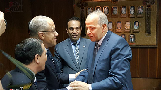 قيادات برلمانية وتنفيذية تصل مقر ائتلاف دعم مصر الجديد بشبرا الخيمة (8)