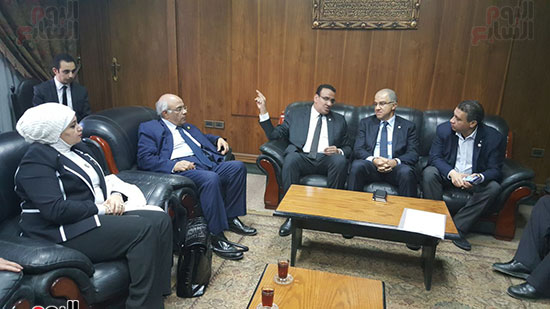 قيادات برلمانية وتنفيذية تصل مقر ائتلاف دعم مصر الجديد بشبرا الخيمة (2)