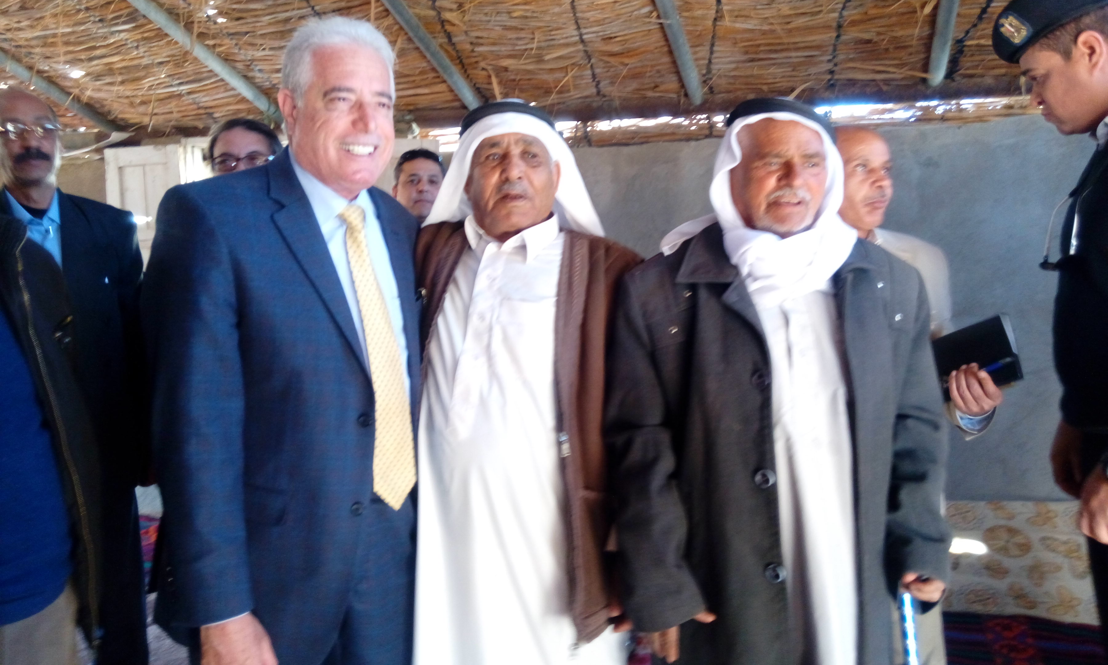 الشيخ منصور ومحافظ جنوب سيناء