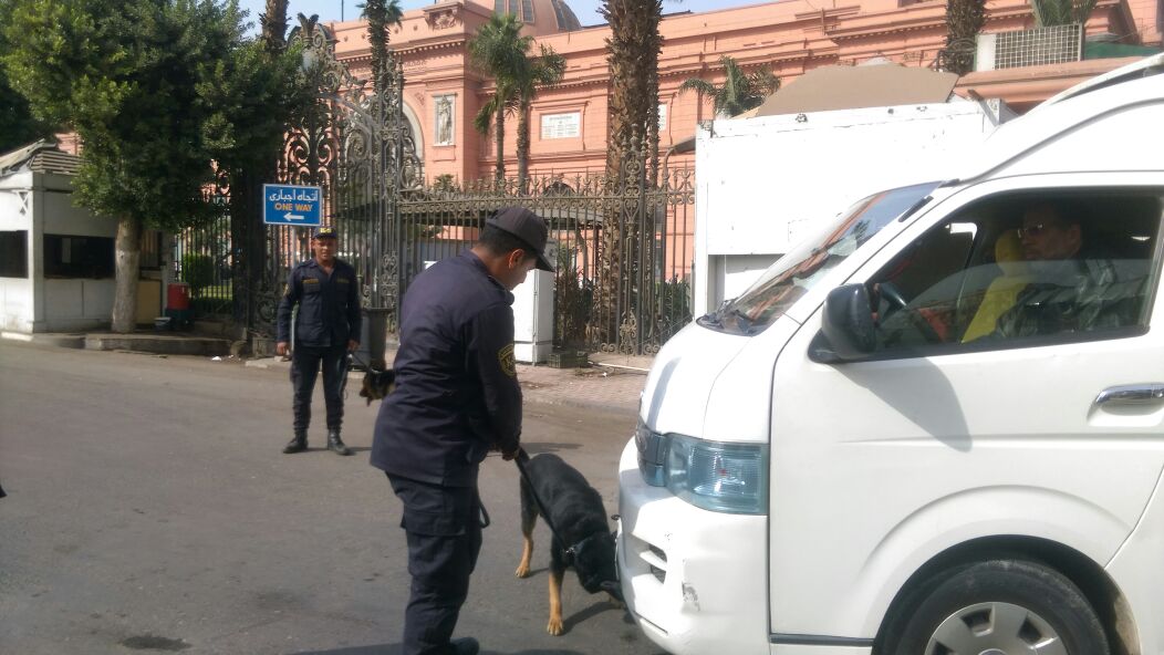 مدير أمن القاهرة يتفقد استنفار القوات فى الشوارع لتأمين المنشئات (5)