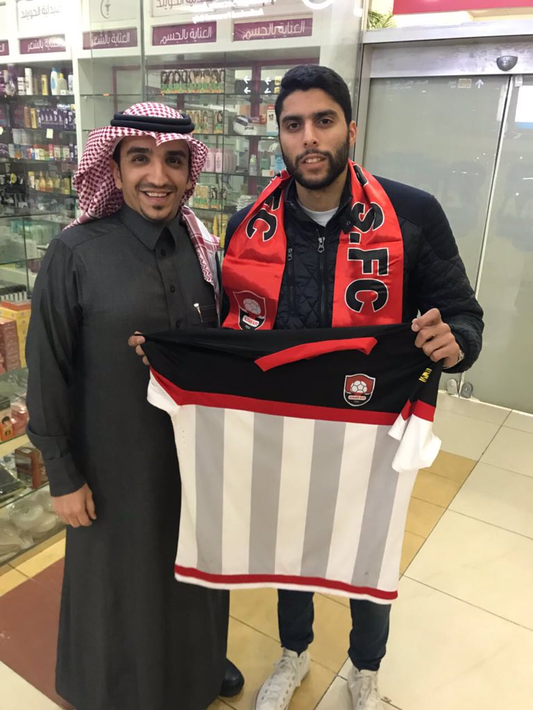 محمد عطوة لاعب الرائد السعودى