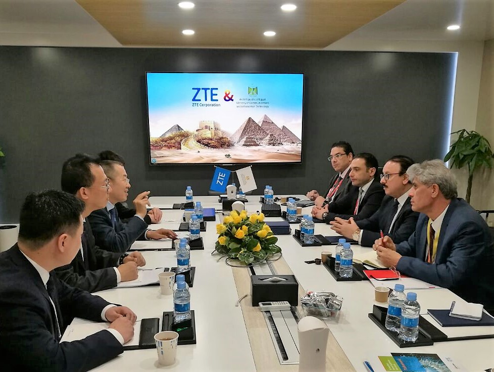 اجتماع السيد الوزير مع قيادات شركة ZTE   العالمية