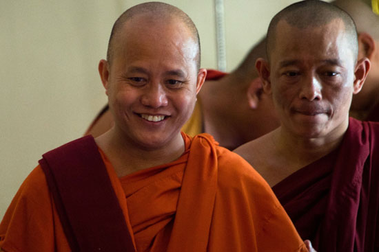 راهب بوذى متطرف فى ميانمار