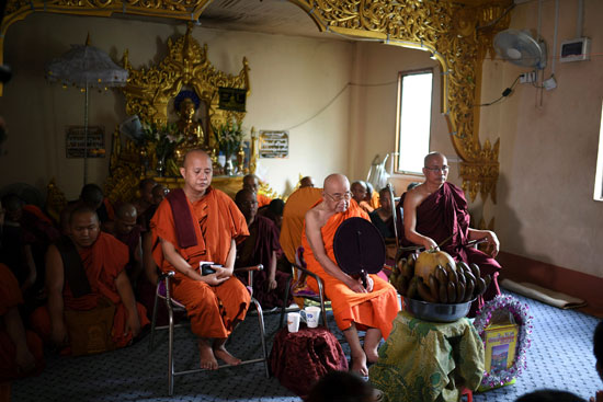 راهب بوذى يحرض ضد المسلمين فى ميانمار