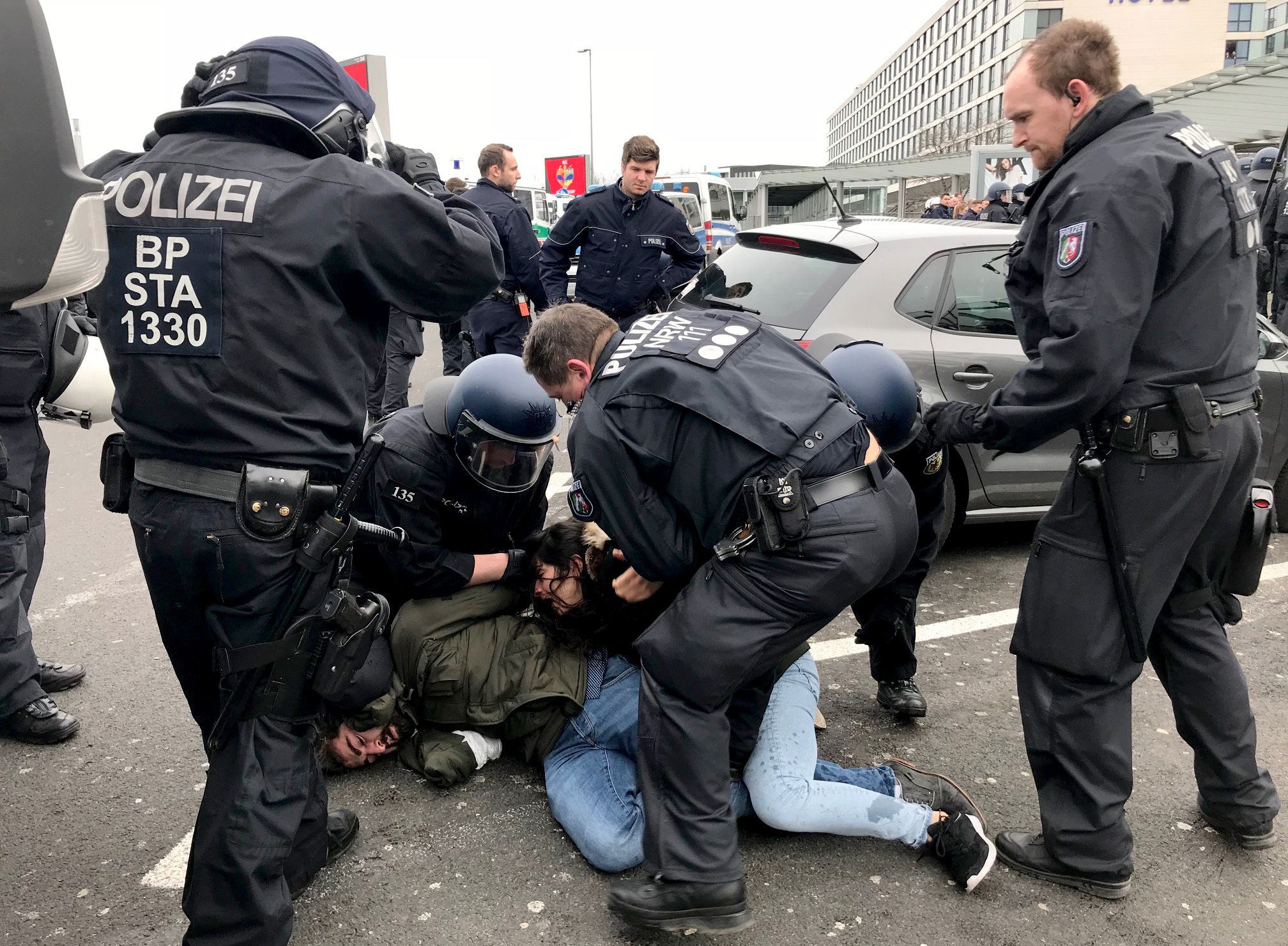 عنف الشرطة الألمانية