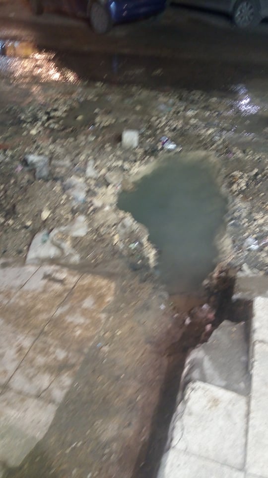قارئ يشكو من غرق شارع أحمد عصمت بالمجارى فى عين شمس اليوم السابع