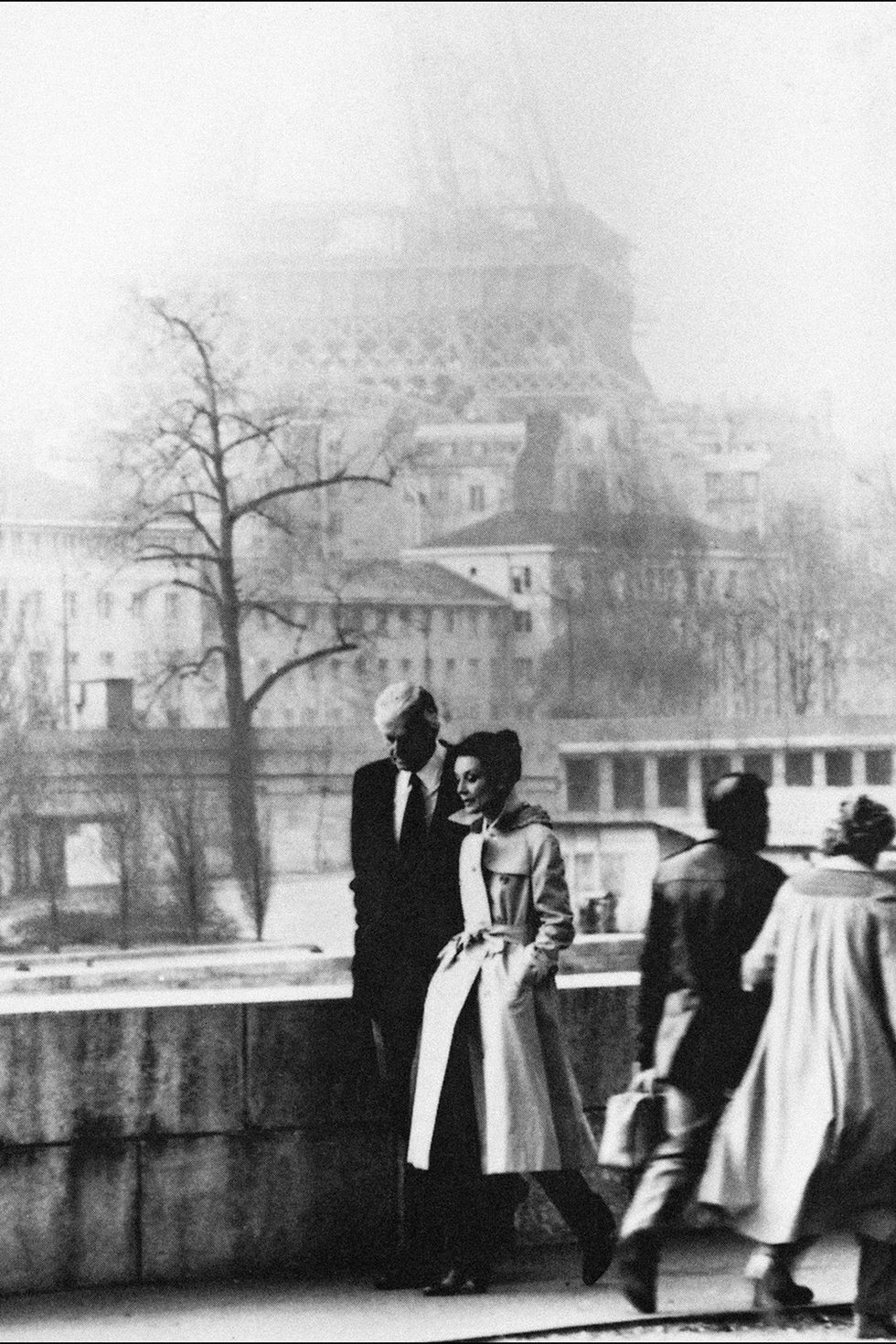 جيفنسي و هيبورن في بداية الثمانينات في باريس