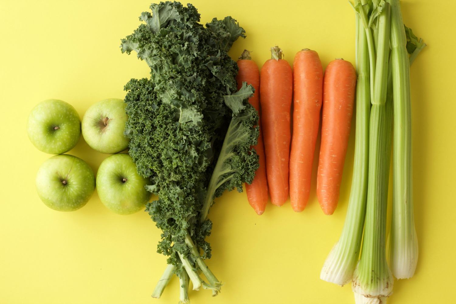 Kale-Apple-Carrot-Celery-Juice-1