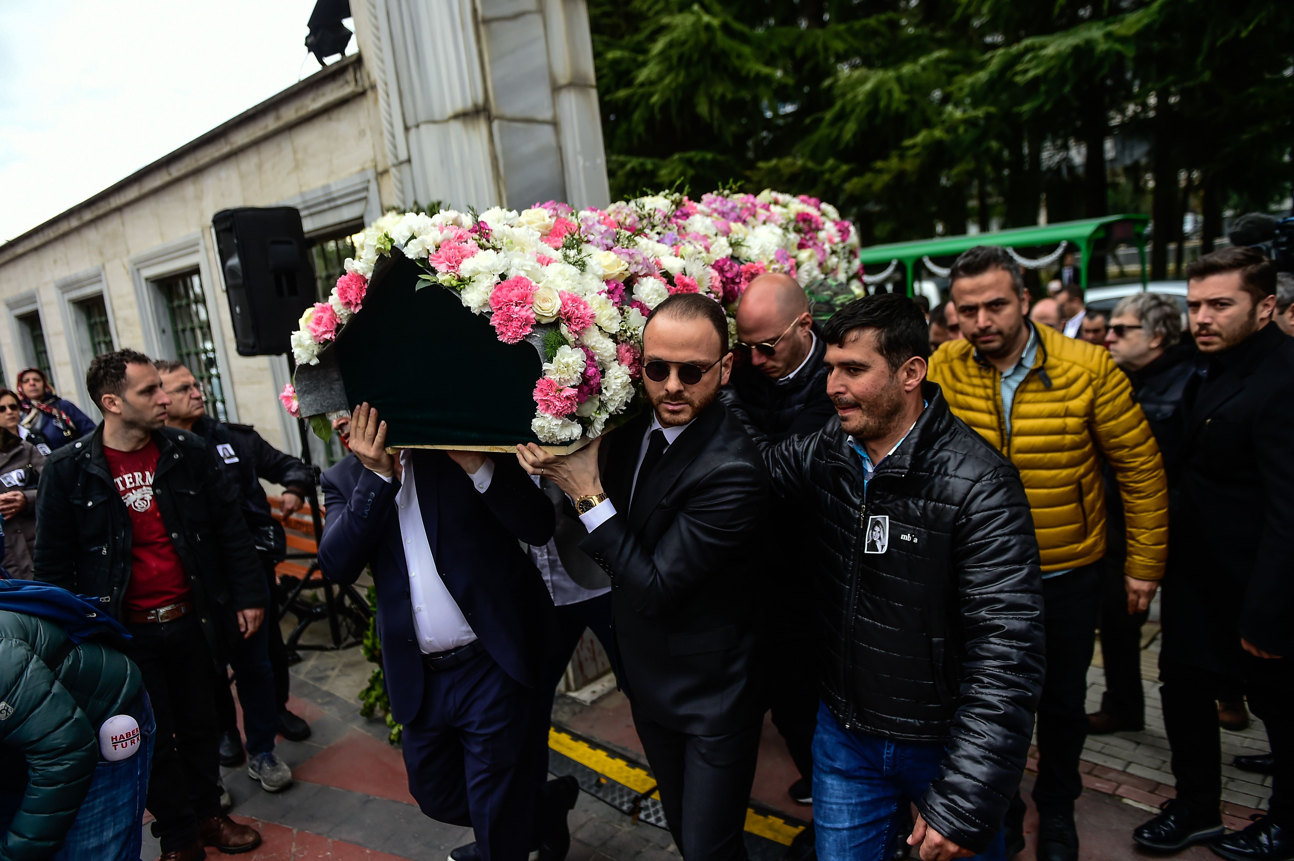 تشييع جثمان الضحايا الأتراك 