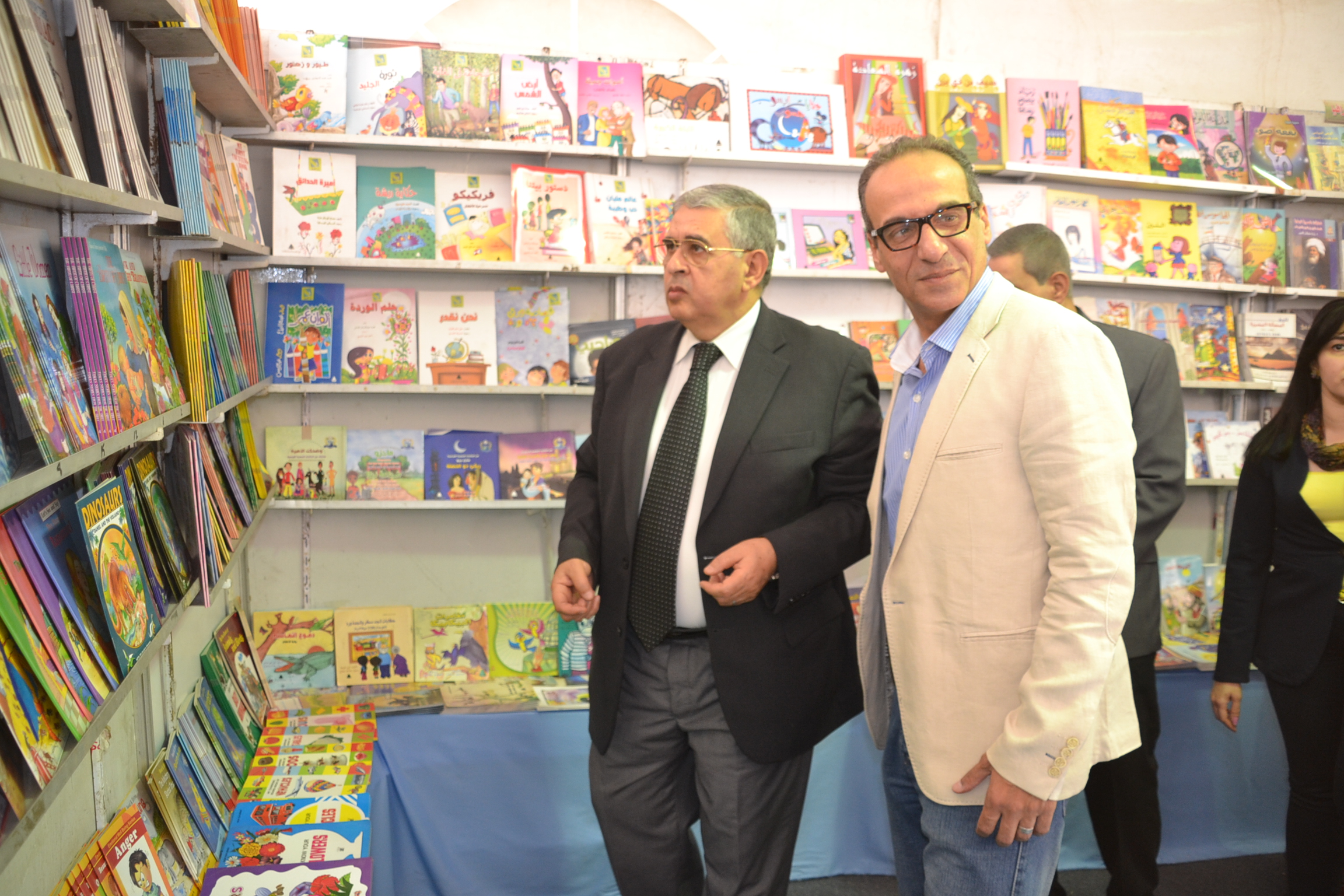 افتتاح معرض كتاب بجامعة القاهرة (5)