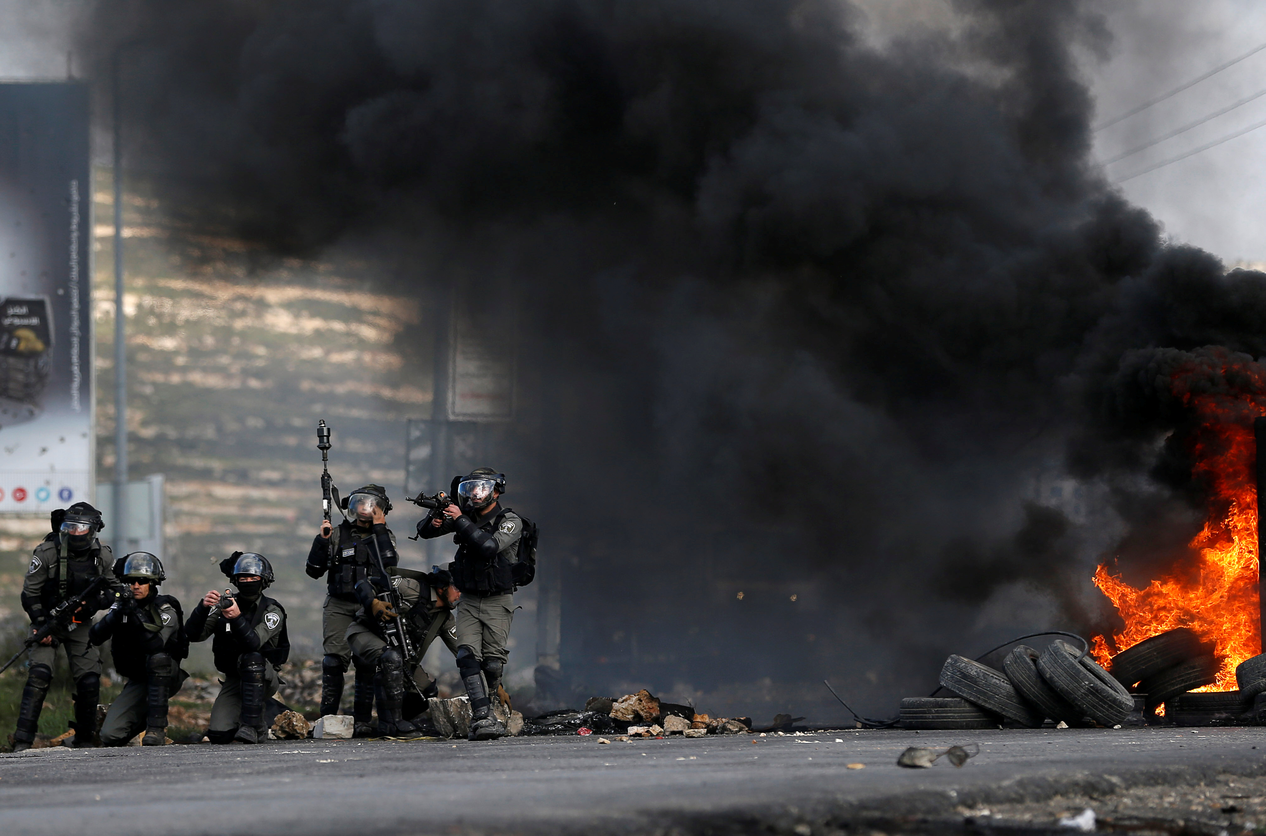 إطلاق النيران لشرطة الإحتلال الإسرائيلى 