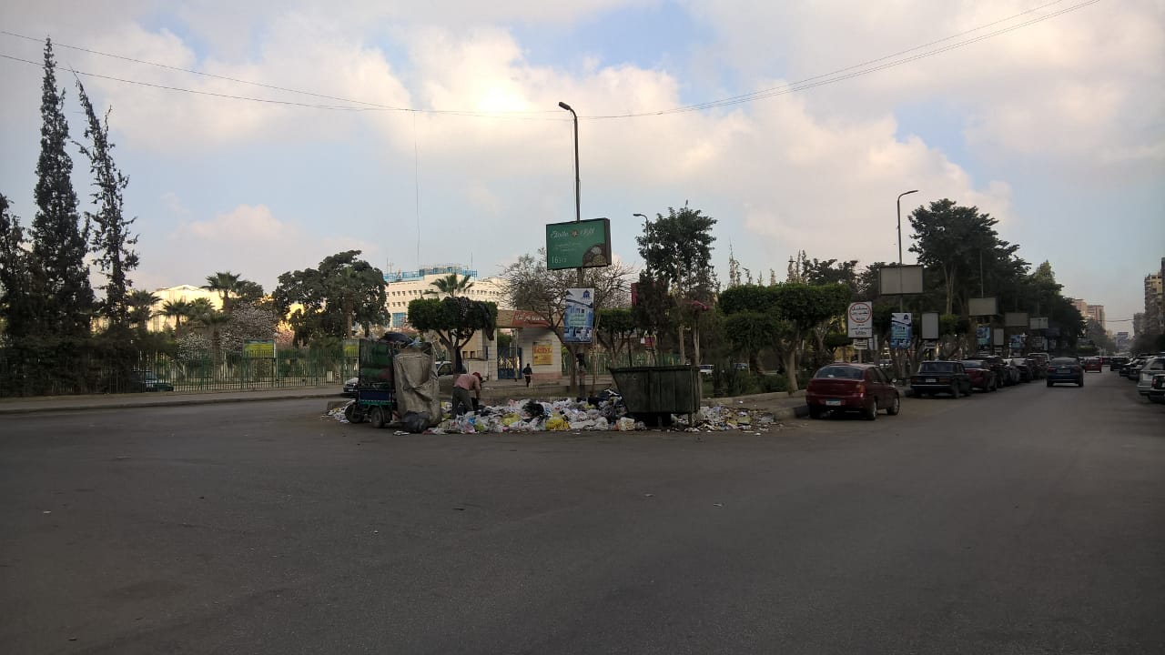 أكوام القمامة بمدينة نصر