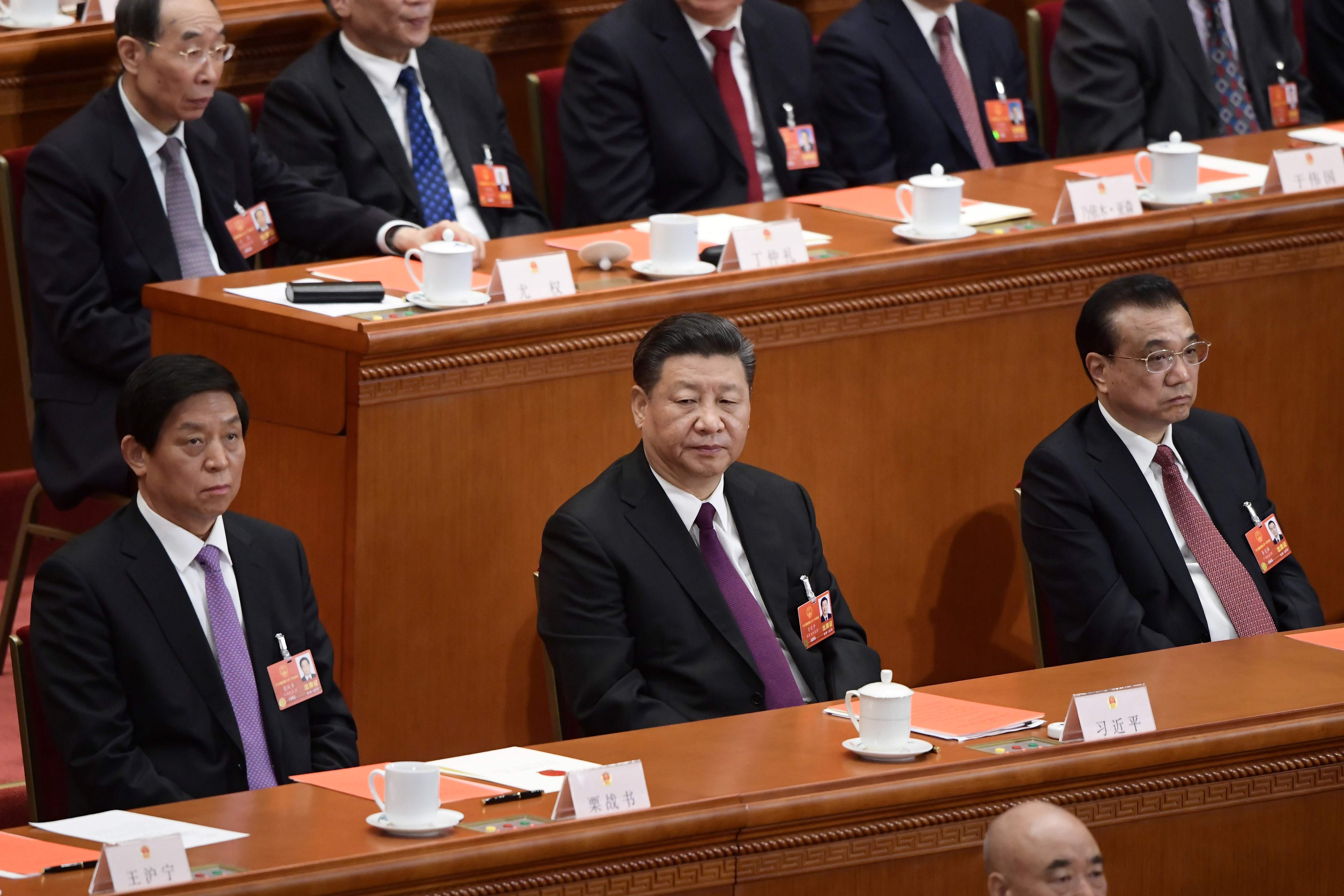 الرئيس الصينى داخل البرلمان