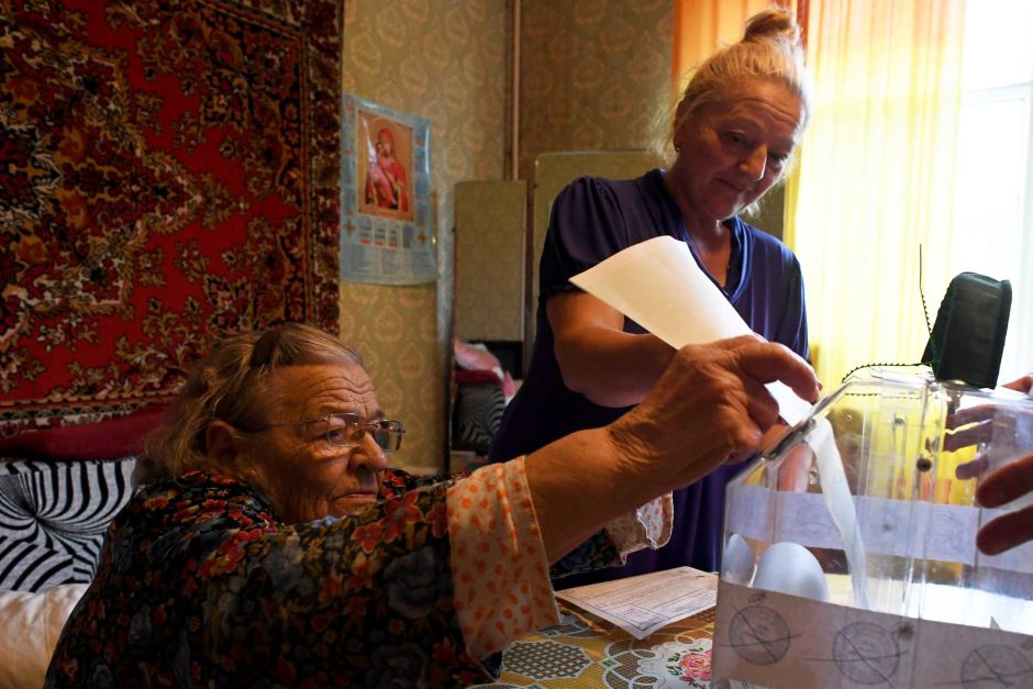 الروس يصوتون في الانتخابات الرئاسية