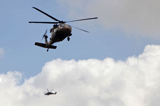 طائرات-هليكوبتر-تركية-تقصف-أهدافا-لوحدات-حماية-الشعب-الكردية-السورية