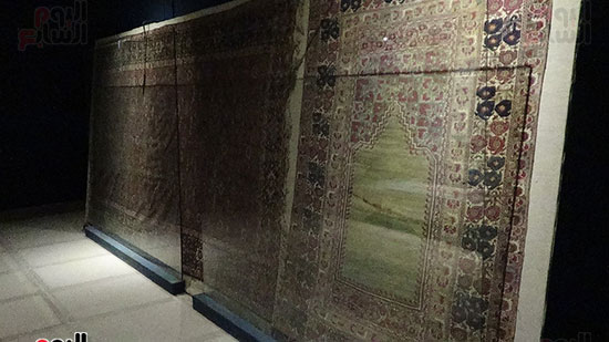       عرض سجاد من العصر الاسلامي في متحف مطروح