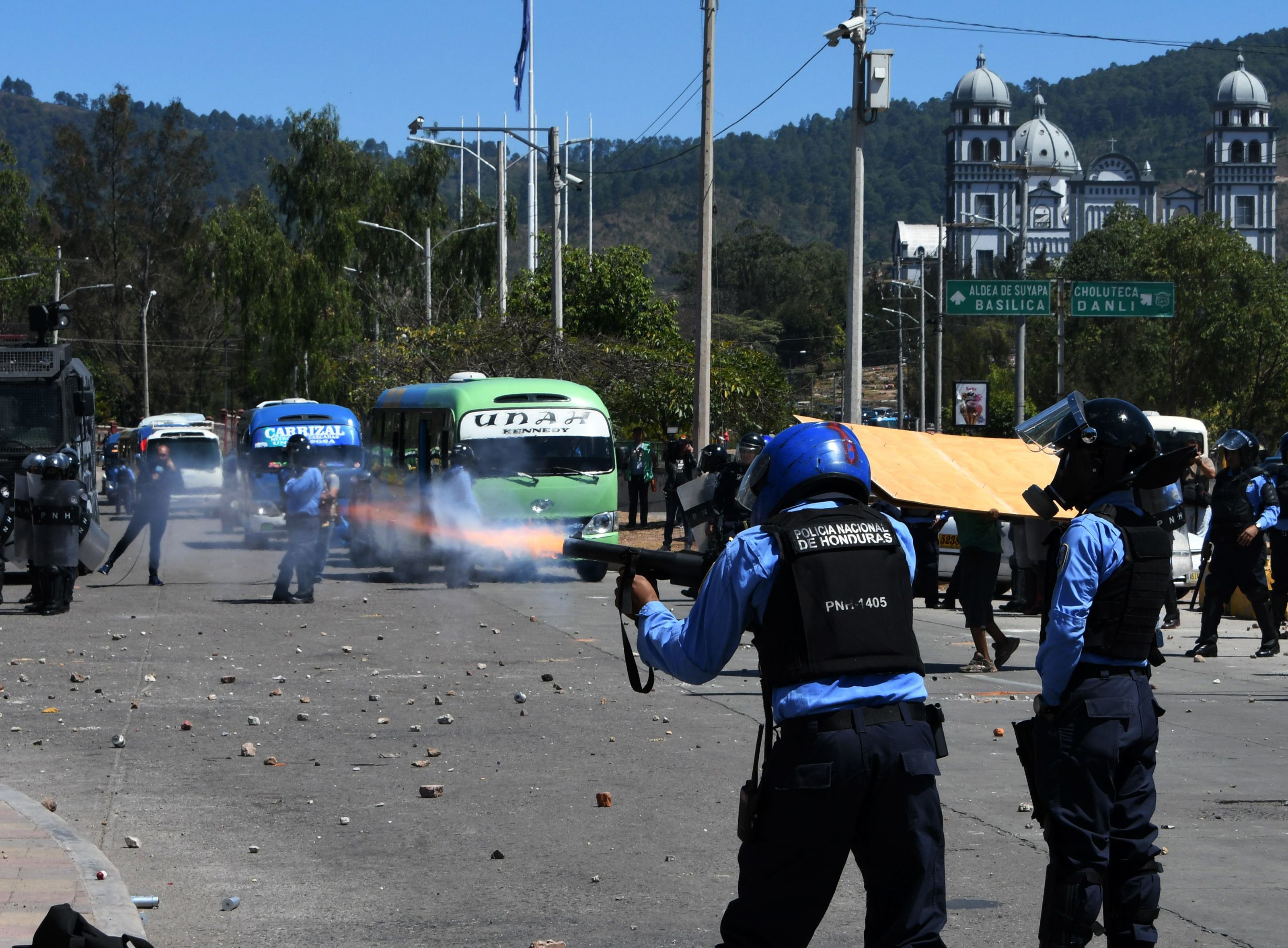 احتجاجات عنيفة فى هندوراس