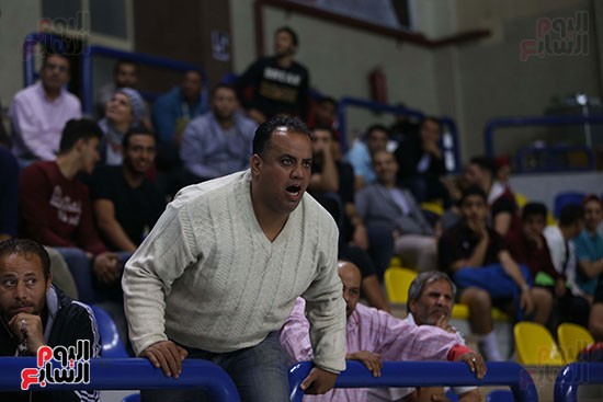 الأهلى يهزم سبورتنج ويتوج بكأس مصر لكرة السلة (10)