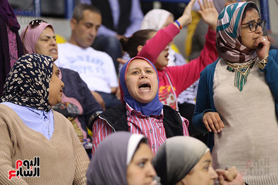 الأهلى يهزم سبورتنج ويتوج بكأس مصر لكرة السلة (3)