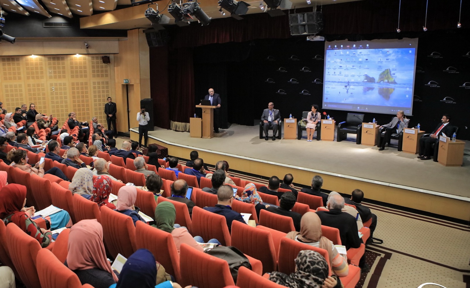 افتتاح مؤتمر الفن الإسلامى فى مواجهة التطرف (4)