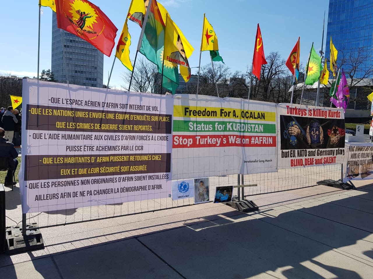 مظاهرات أمام مقر الامم المتحدة فى جنيف