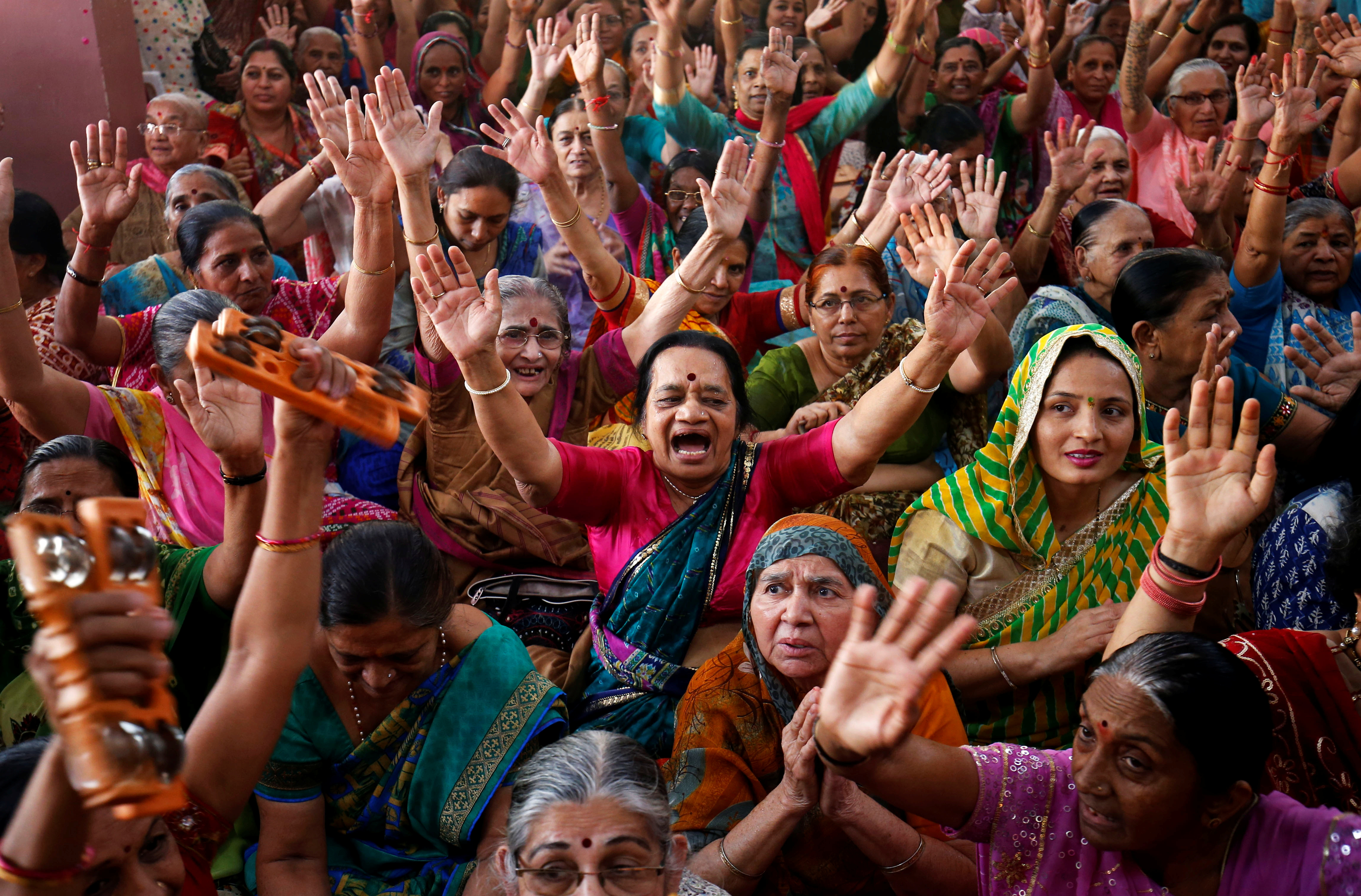 3541228-احتفالات-الهندوس-فى-الهند-(6)