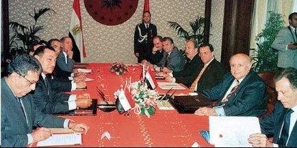 لقاء مبارك والرئيس التركى لبحث الأزمة