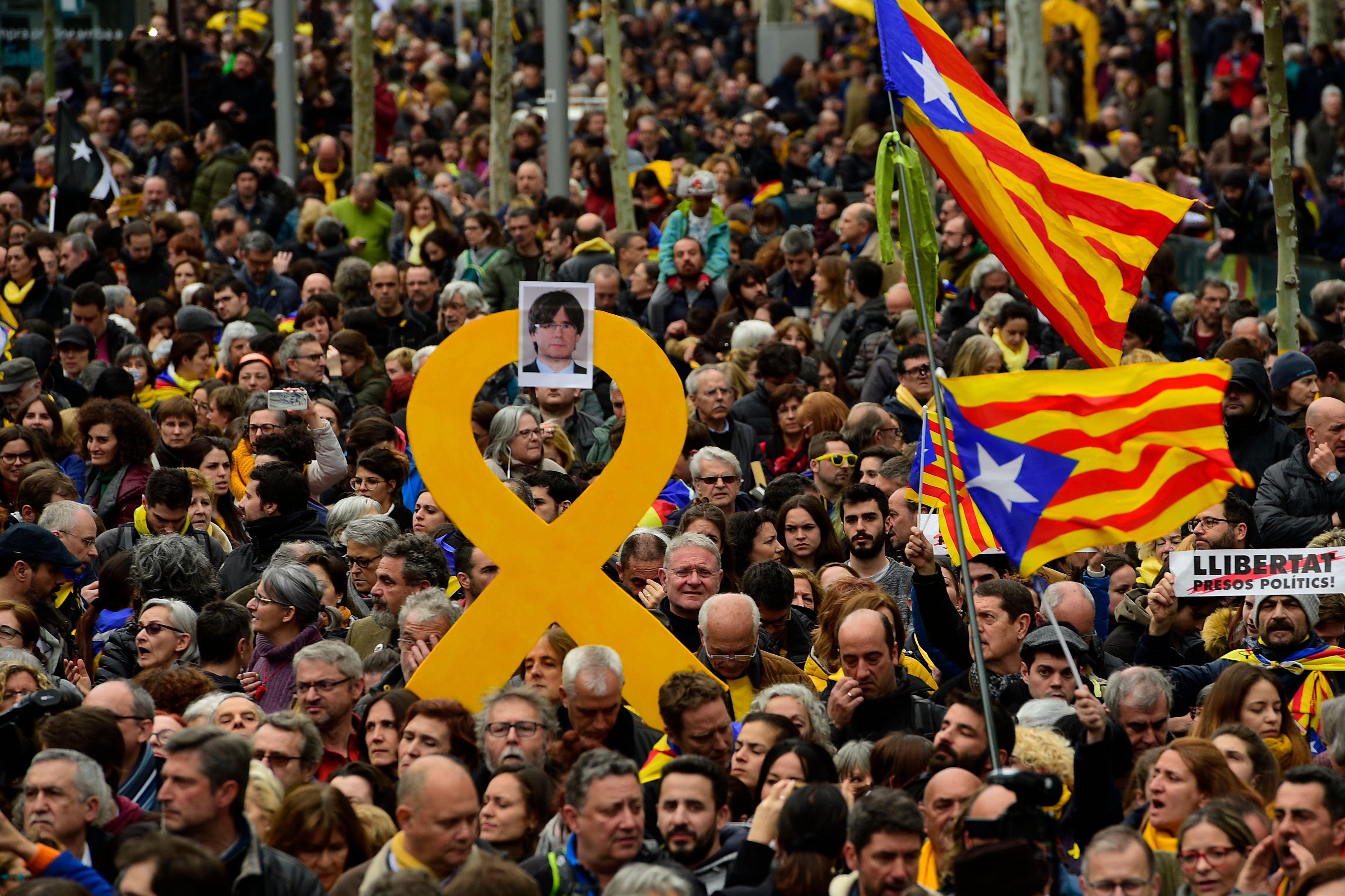 احتجاجات فى كتالونيا