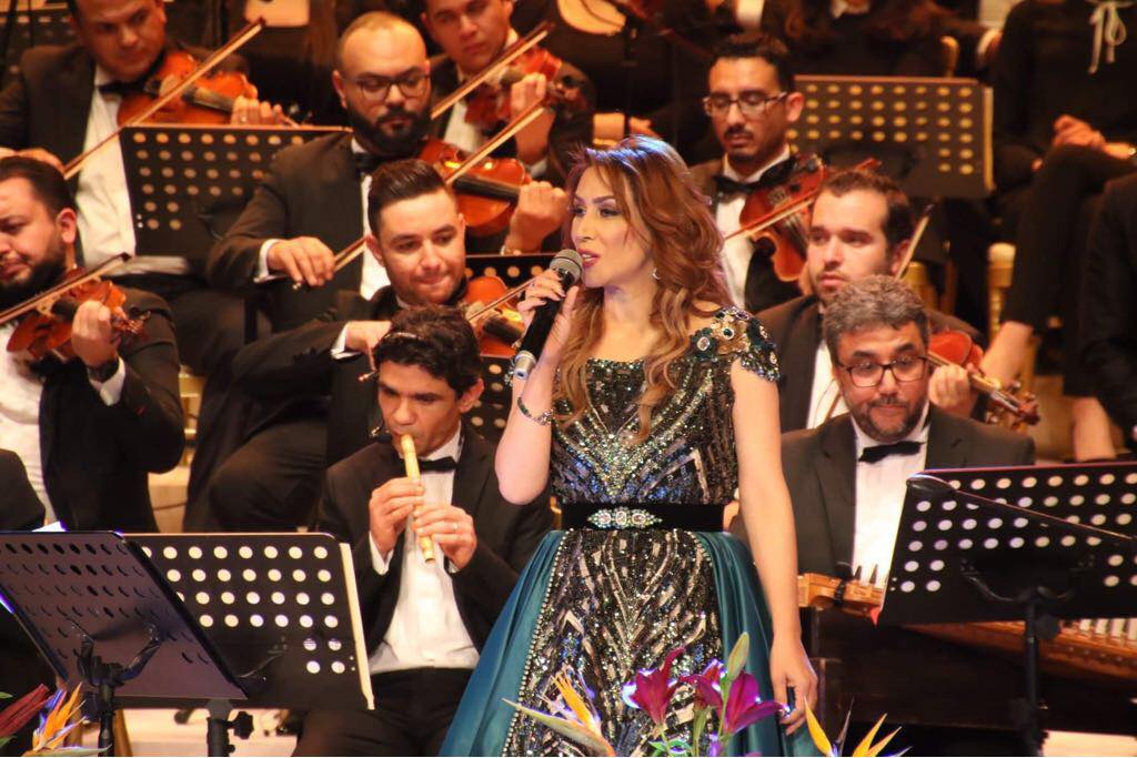 سميرة القادري شاركت في احتفالات الاقصر عاصمة الثقافة
