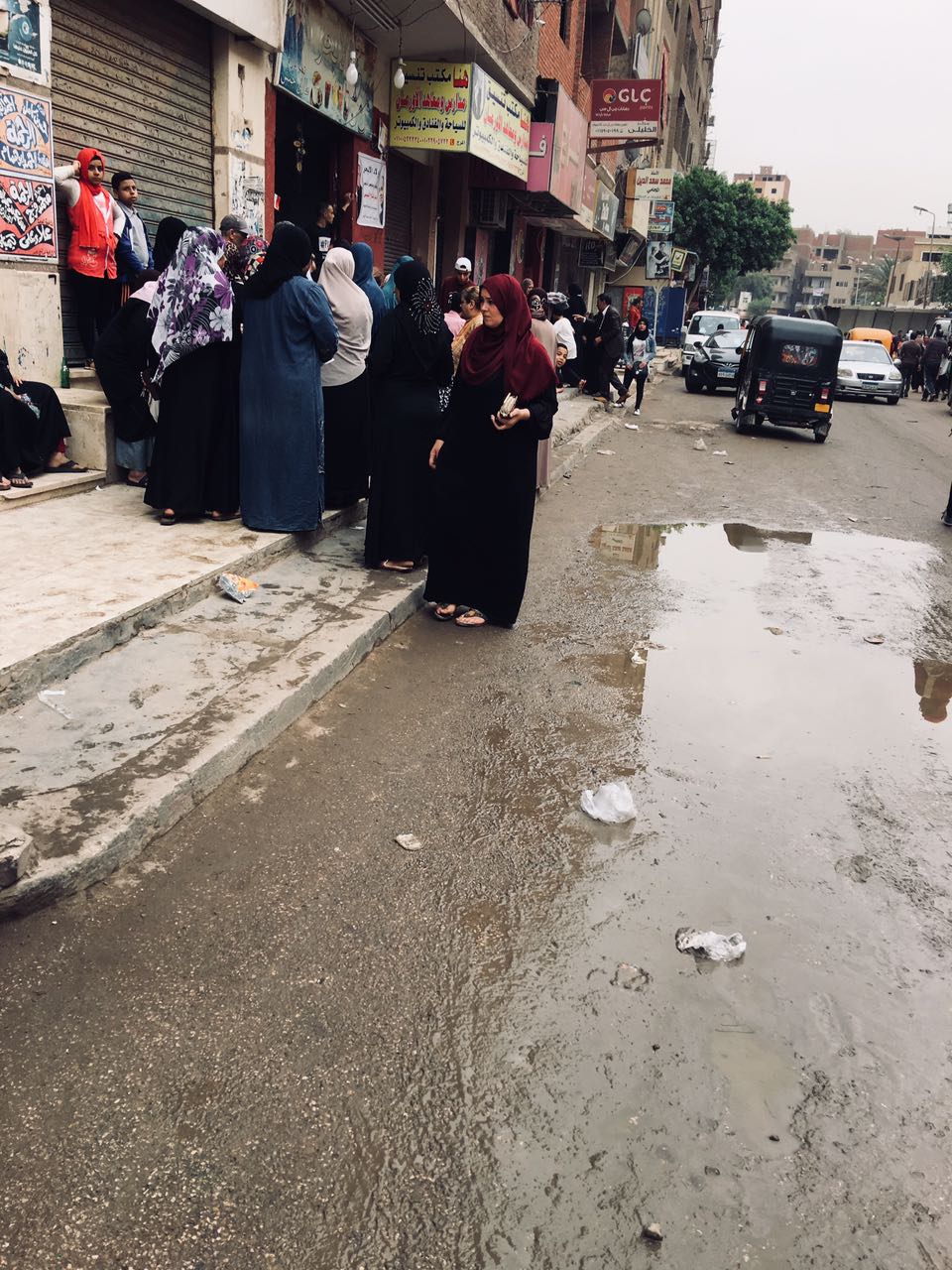 طابور سيدات بلجنة فى المرج