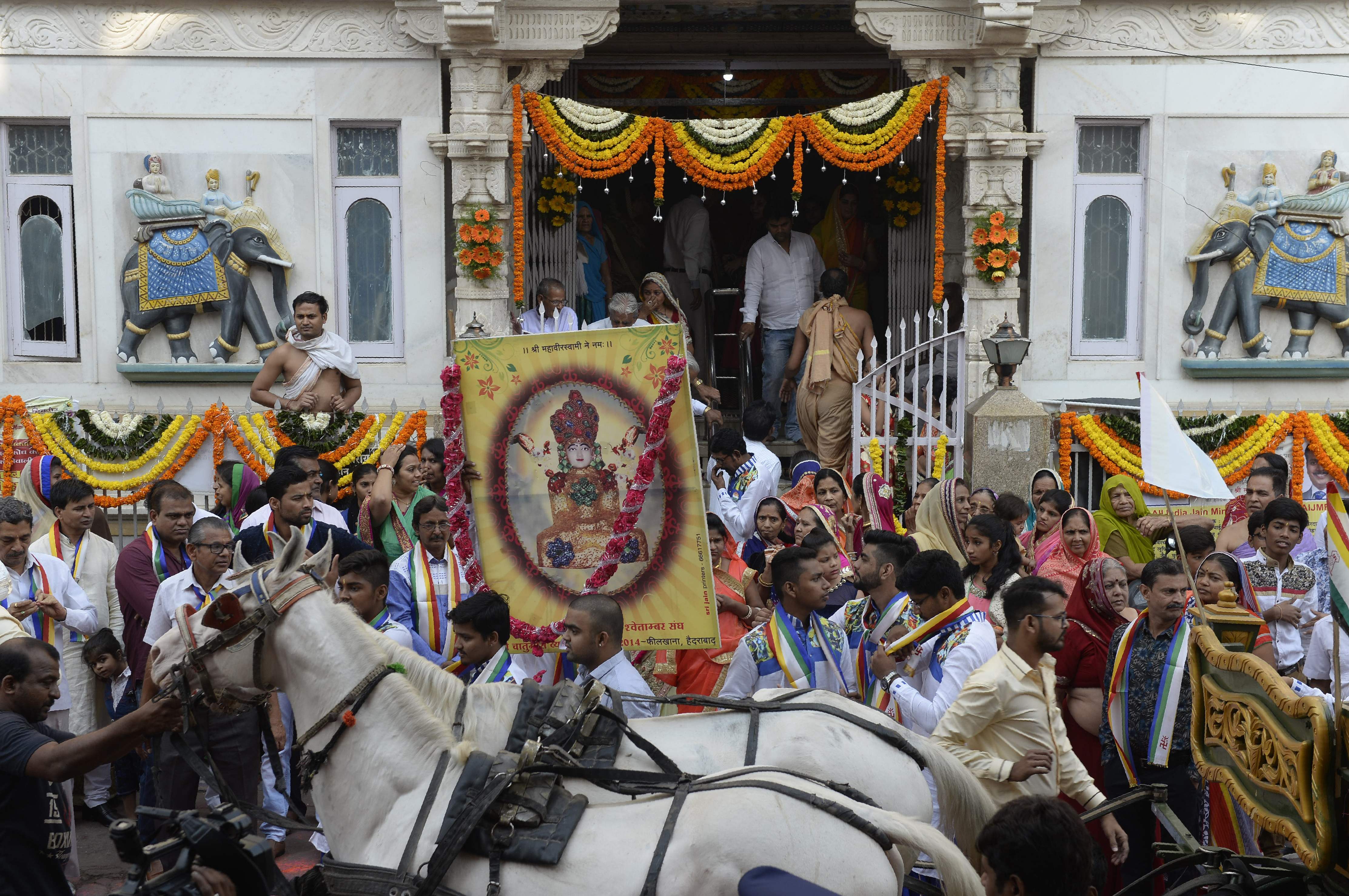 احتفالات دينية فى الهند