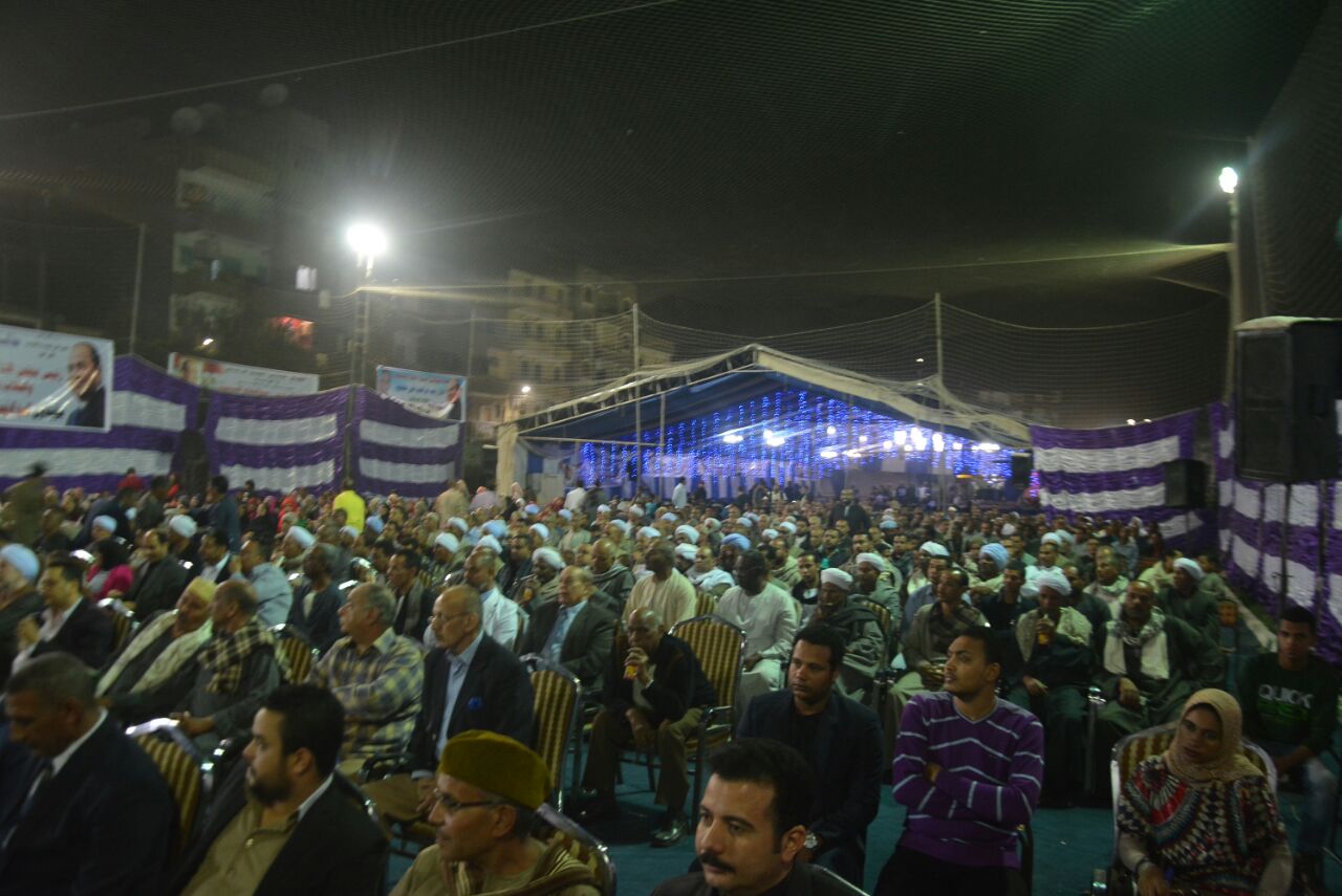 ابناء الاقصر يحضرون مؤتمر احمد ادريس لدعم الرئيس السيسي