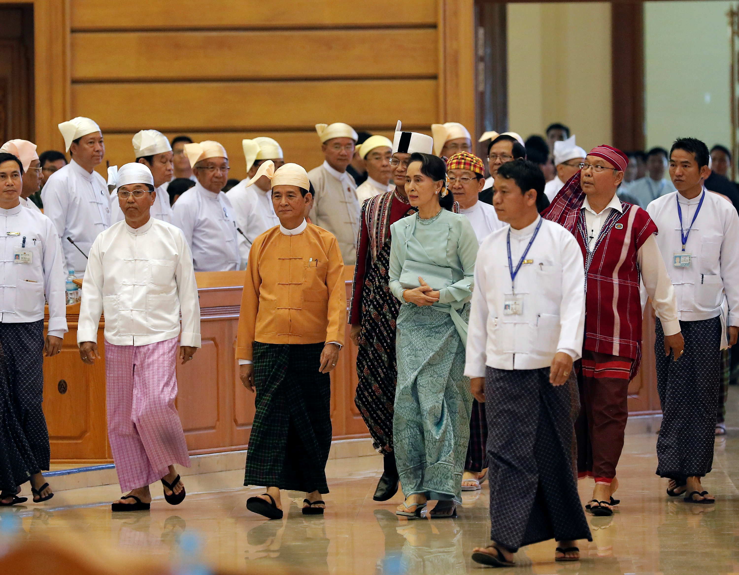زعيمة ميانمار فى حفل تنصيب الرئيس الجديد