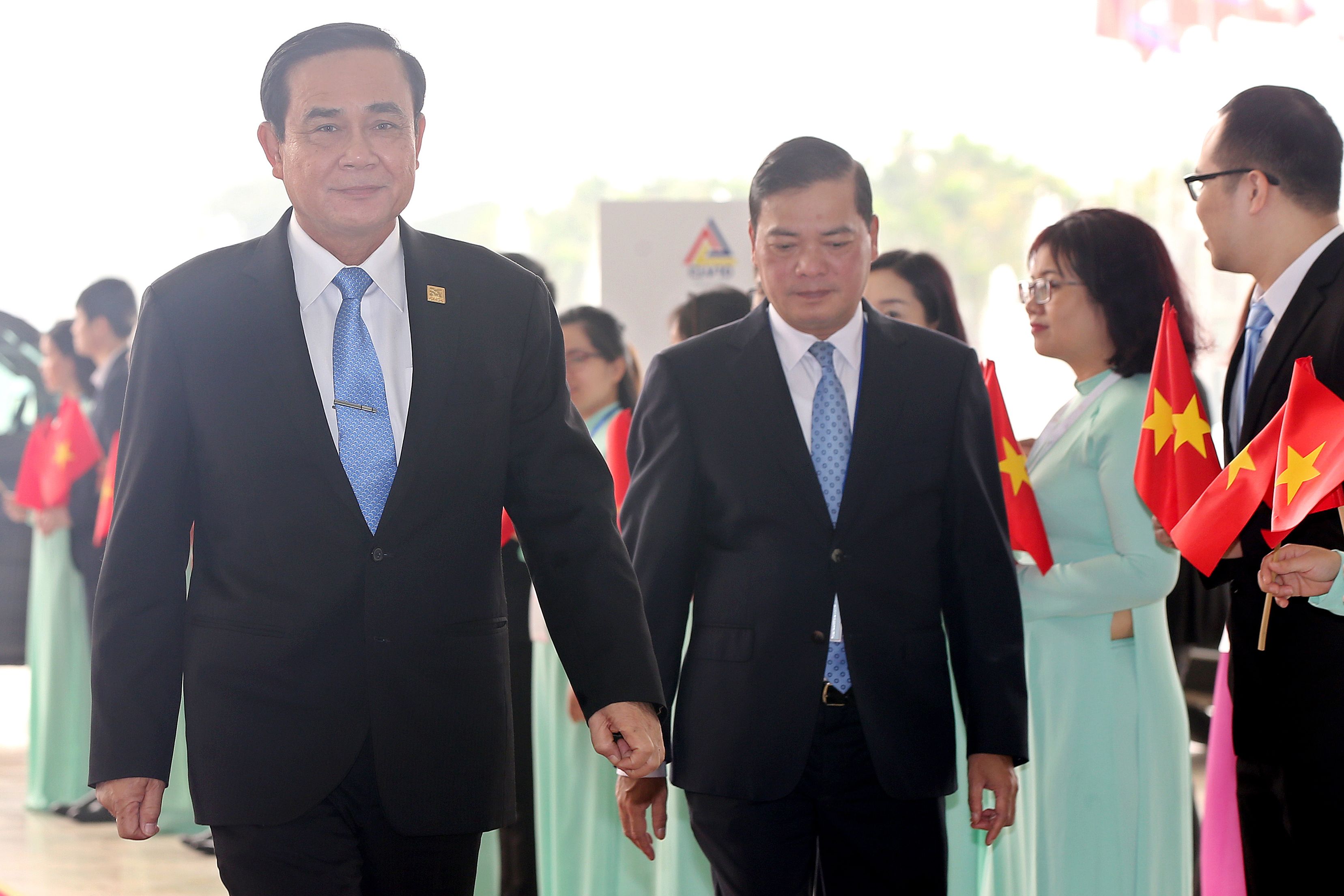 رئيس وزراء تايلاند تايلند برايت تشان أو تشا