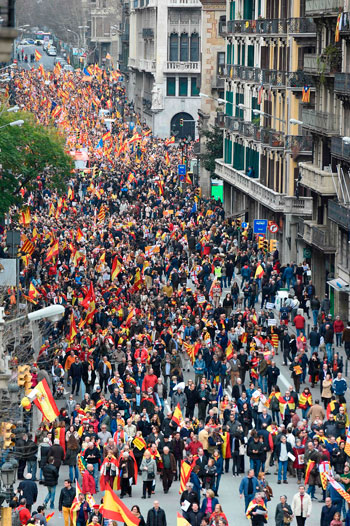 مظاهرات حاشدة فى إقليم كتالونيا