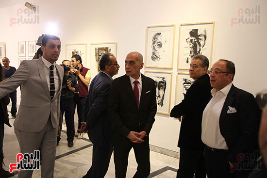 خالد سرورو يفتتح صالون القاهرة بقصر الفنون بالأوبرا (42)