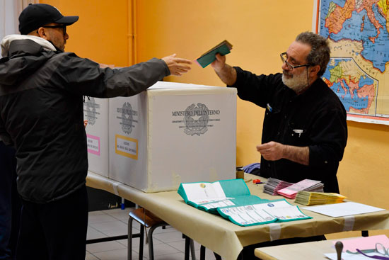 انطلاق الانتخابات التشريعية فى إيطاليا