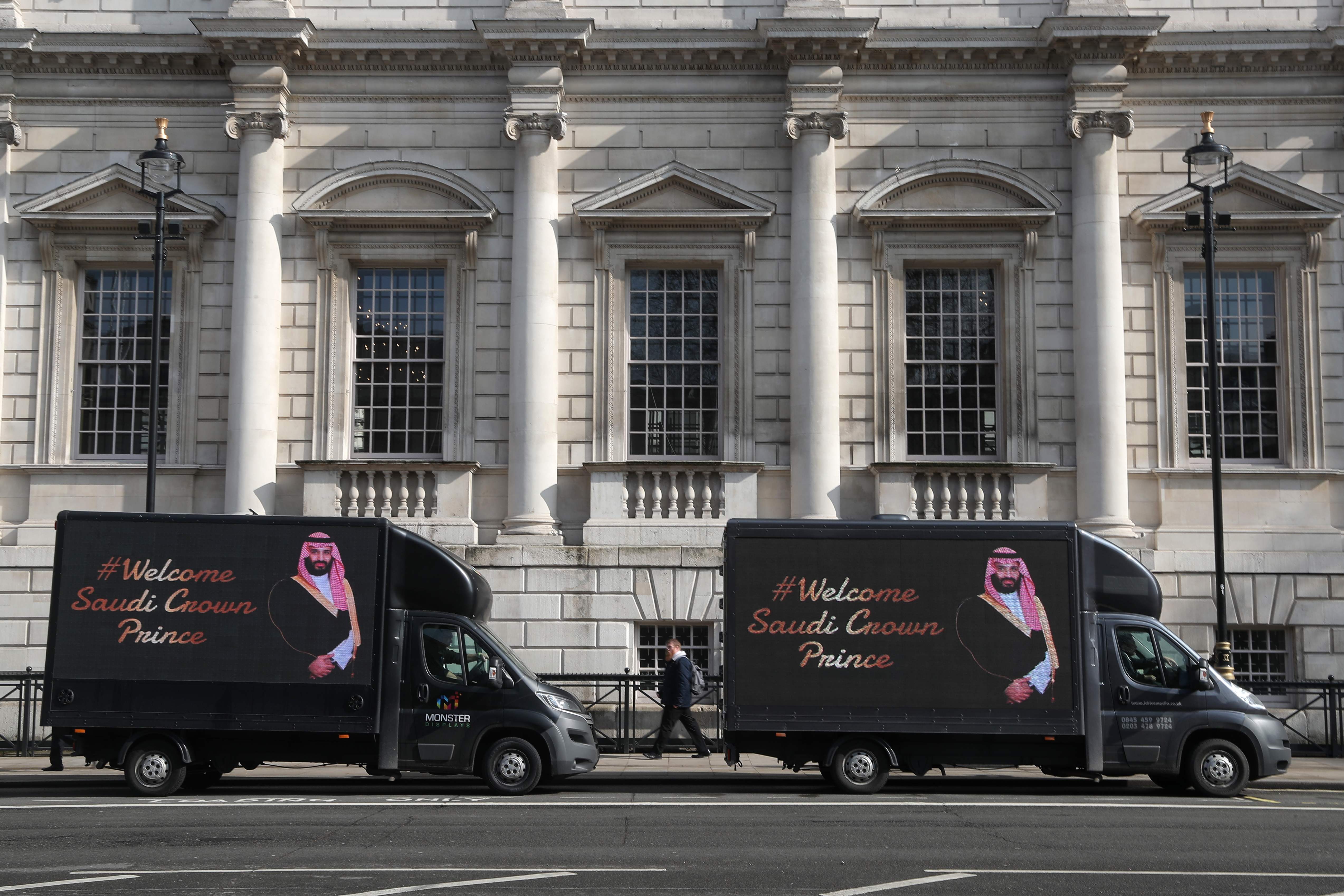عربات ترحيب فى شوارع لندن بصاحب السمو الملكى الأمير محمد بن سلمان