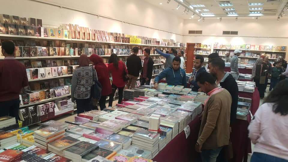 افتتاح معرض عصير الكتب بثقافة سوهاج (10)